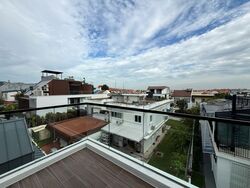 Lucky Hills (D16), Terrace #528113391